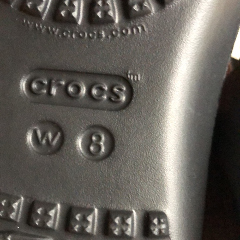 CROCS Black Slip-On Kadee II Sandals. SIZE 8 - Picture 8 of 10